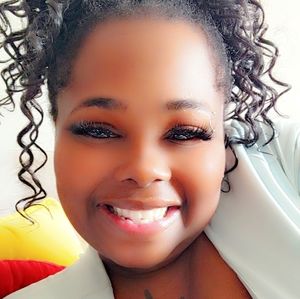 Meet your Posher, Myeshia